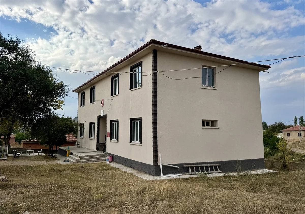 Atıl binalar onarılarak köy yaşam merkezlerine dönüştürüldü Atıl binalar onarılarak köy yaşam merkezlerine dönüştürüldü