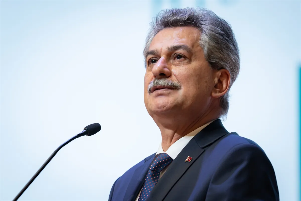 20. Türk Tarih Kongresi başladı: Selvi’den çatışma uyarısı