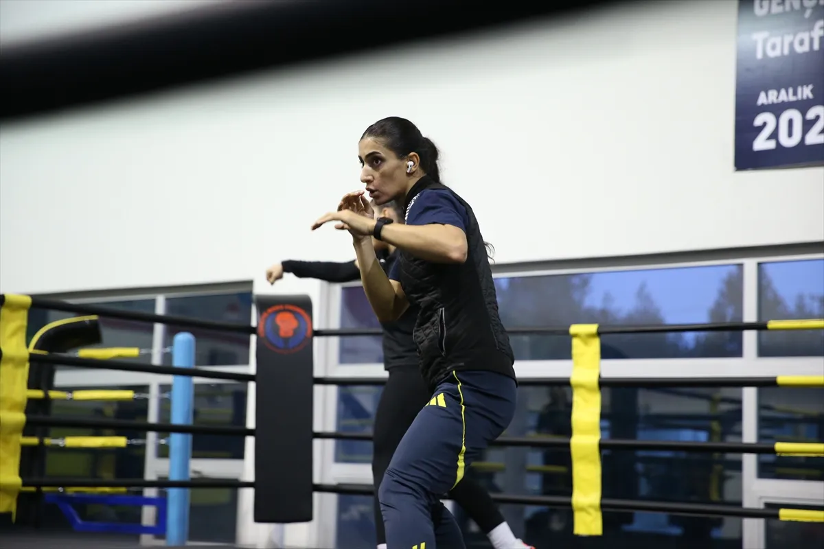 23 Yaş Altı Kadın Boks Milli Takımı’nın ikinci etap kampı sürüyor