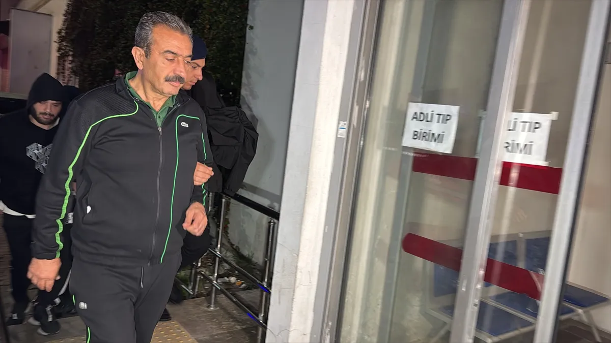 Adana Çukurova Belediyesi’ne operasyonda 34 tutuklama
