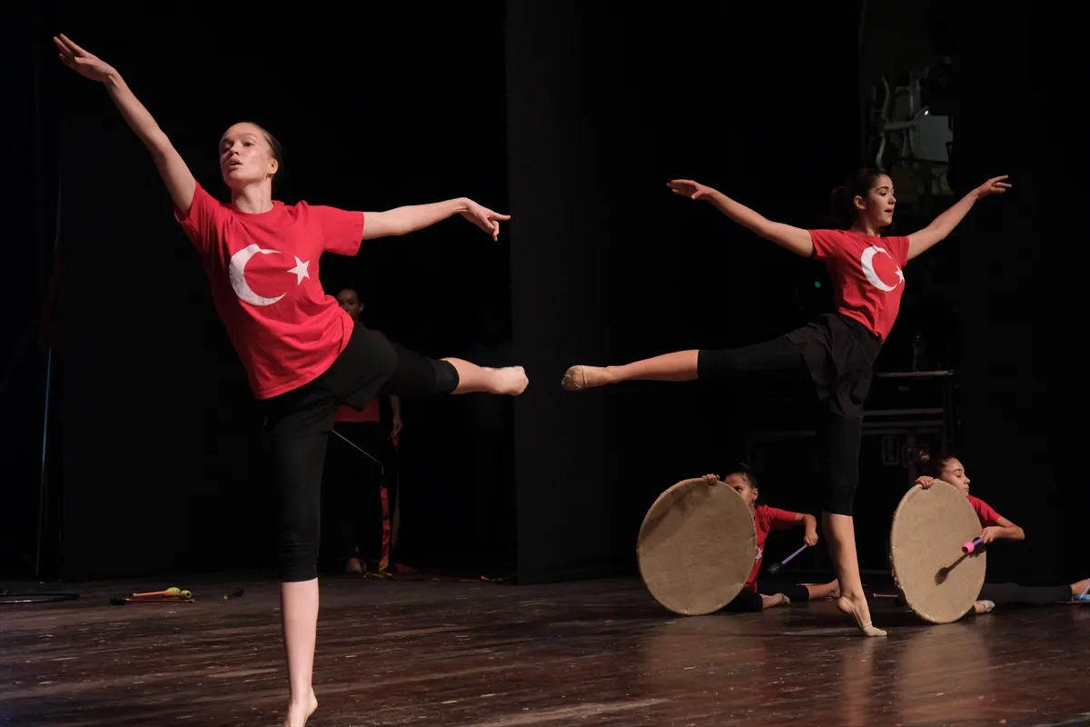 Adana, Mersin, Hatay ve Osmaniye’de Cumhuriyet’in 103. yıl dönümü kutlandı