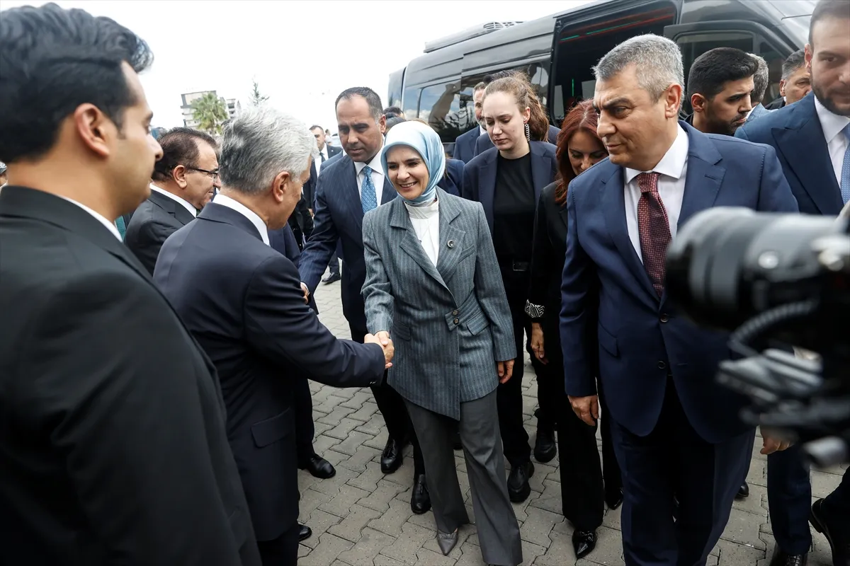Aile ve Sosyal Hizmetler Bakanı Mahinur Özdemir Göktaş, Mersin’de 5. kare