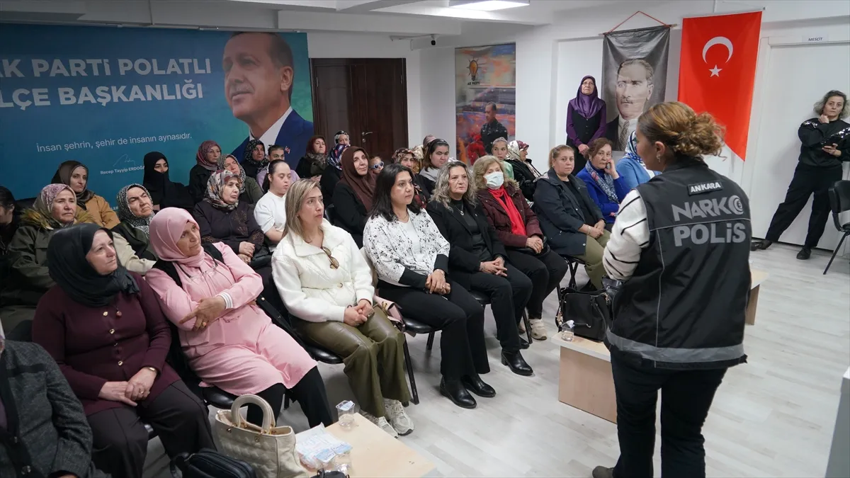 AK Parti Polatlı’da bağımlılıkla mücadele eğitimi verildi AK Parti Polatlı’da bağımlılıkla mücadele eğitimi verildi