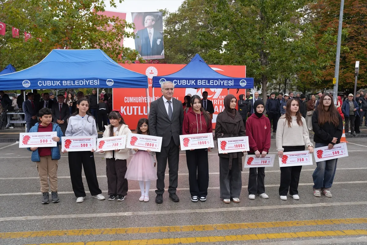 Ankara Çubuk’ta 29 Ekim Cumhuriyet Bayramı töreni düzenlendi Ankara Çubuk’ta 29 Ekim Cumhuriyet Bayramı töreni düzenlendi