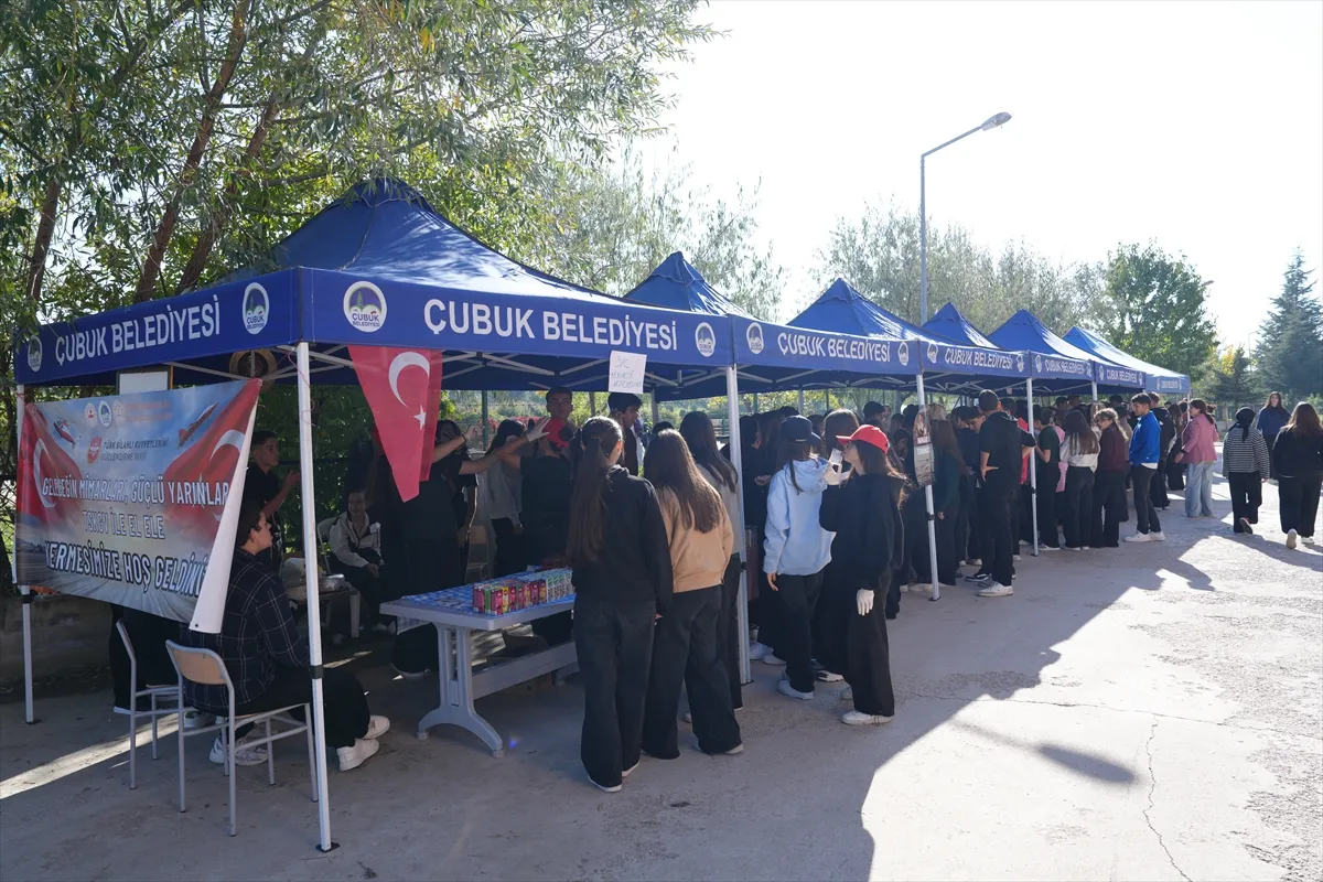 Ankara Çubuk’ta TSKGV için 8 okulda kermes düzenlendi Ankara Çubuk’ta TSKGV için 8 okulda kermes düzenlendi