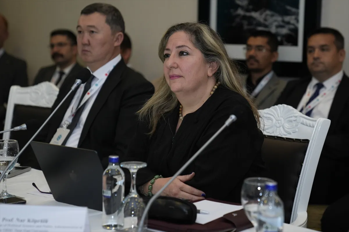 Ankara’da Türk Dünyası Diyalog Forumu’nda gelecek konuşuldu Ankara’da Türk Dünyası Diyalog Forumu’nda gelecek konuşuldu