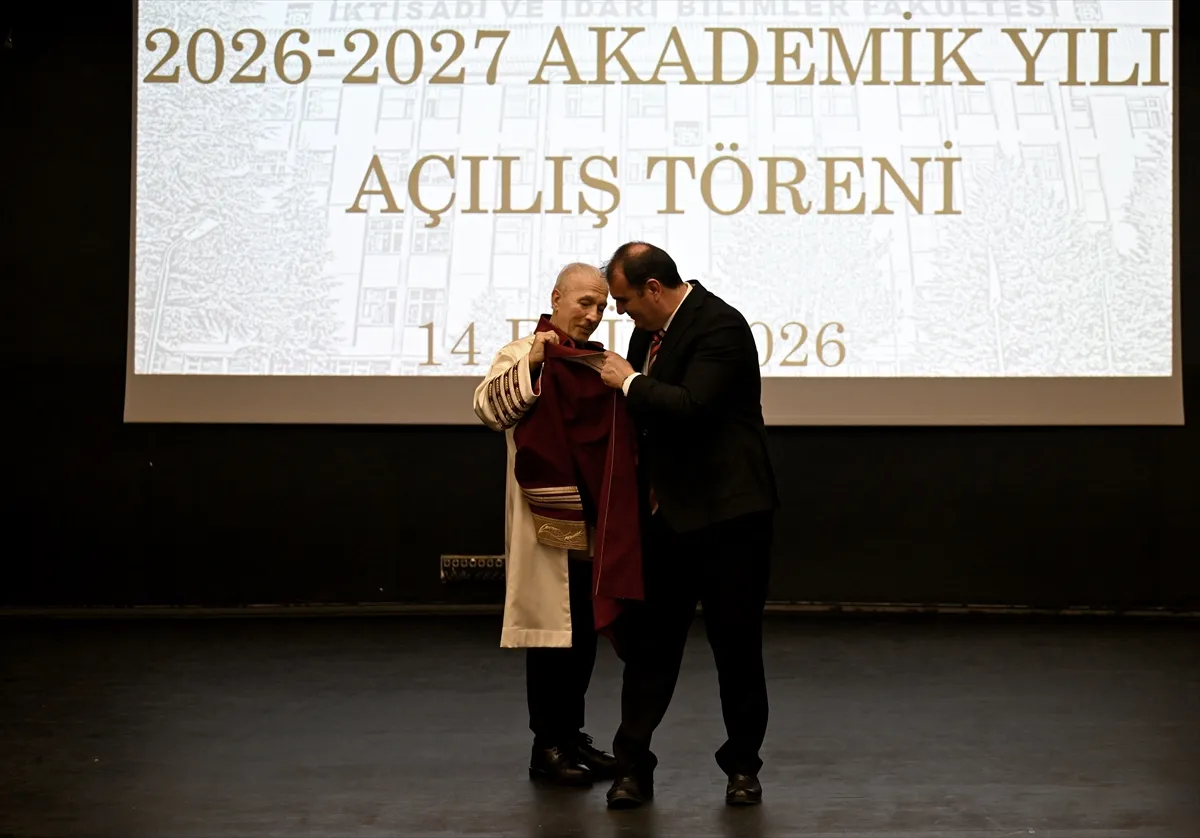 Ankara Hacı Bayram Veli Üniversitesi İktisadi ve İdari Bilimler Fakültesi Akademik Yılı Açılış Töreni 3. kare
