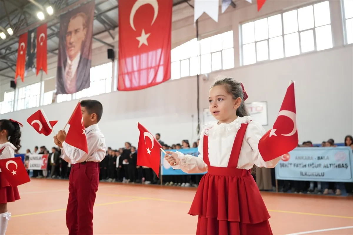 Ankara’nın Bala ilçesinde Cumhuriyet Bayramı kutlandı Ankara’nın Bala ilçesinde Cumhuriyet Bayramı kutlandı