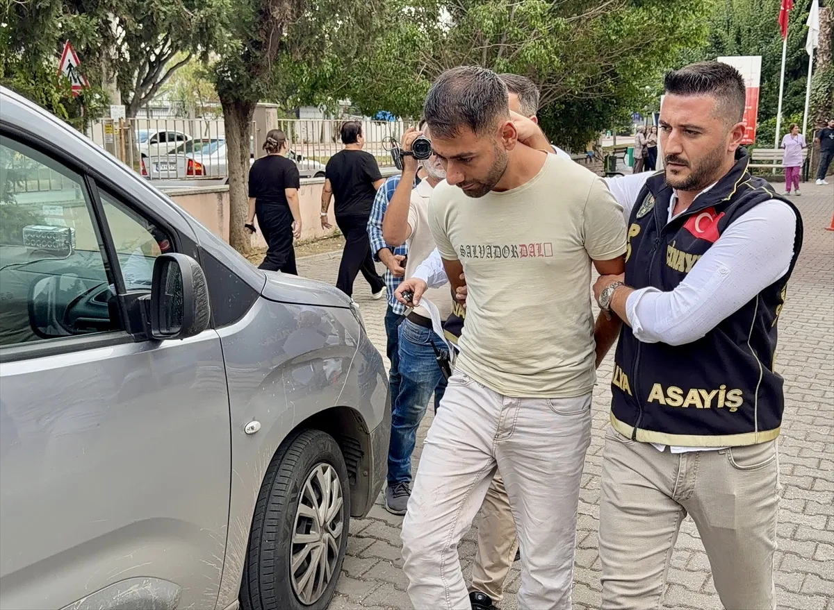 Antalya’da birlikte yaşadığı kadını öldüren zanlı tutuklandı (GÜNCELLEME)