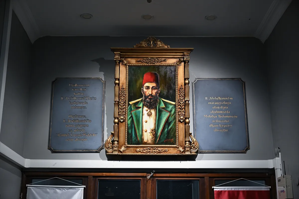 ASIRLIK MEKTEPLER - Milli Mücadele’nin emektar okulu 121 yıldır meslek sahibi gençler yetiştiriyor ASIRLIK MEKTEPLER - Milli Mücadele’nin emektar okulu 121 yıldır meslek sahibi gençler yetiştiriyor