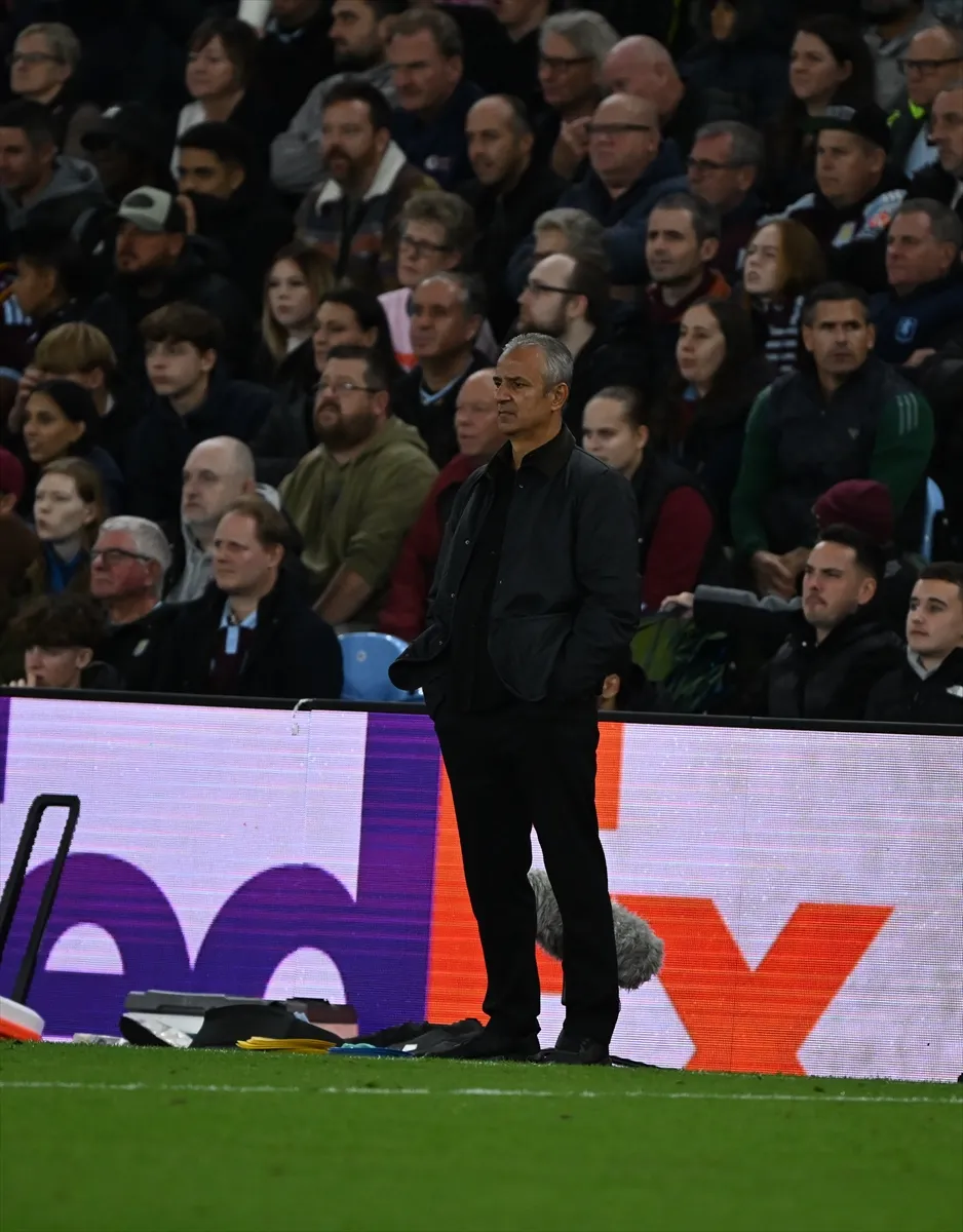 Fenerbahçe, Villa Park’ta Aston Villa ile karşı karşıya geldi 8. kare