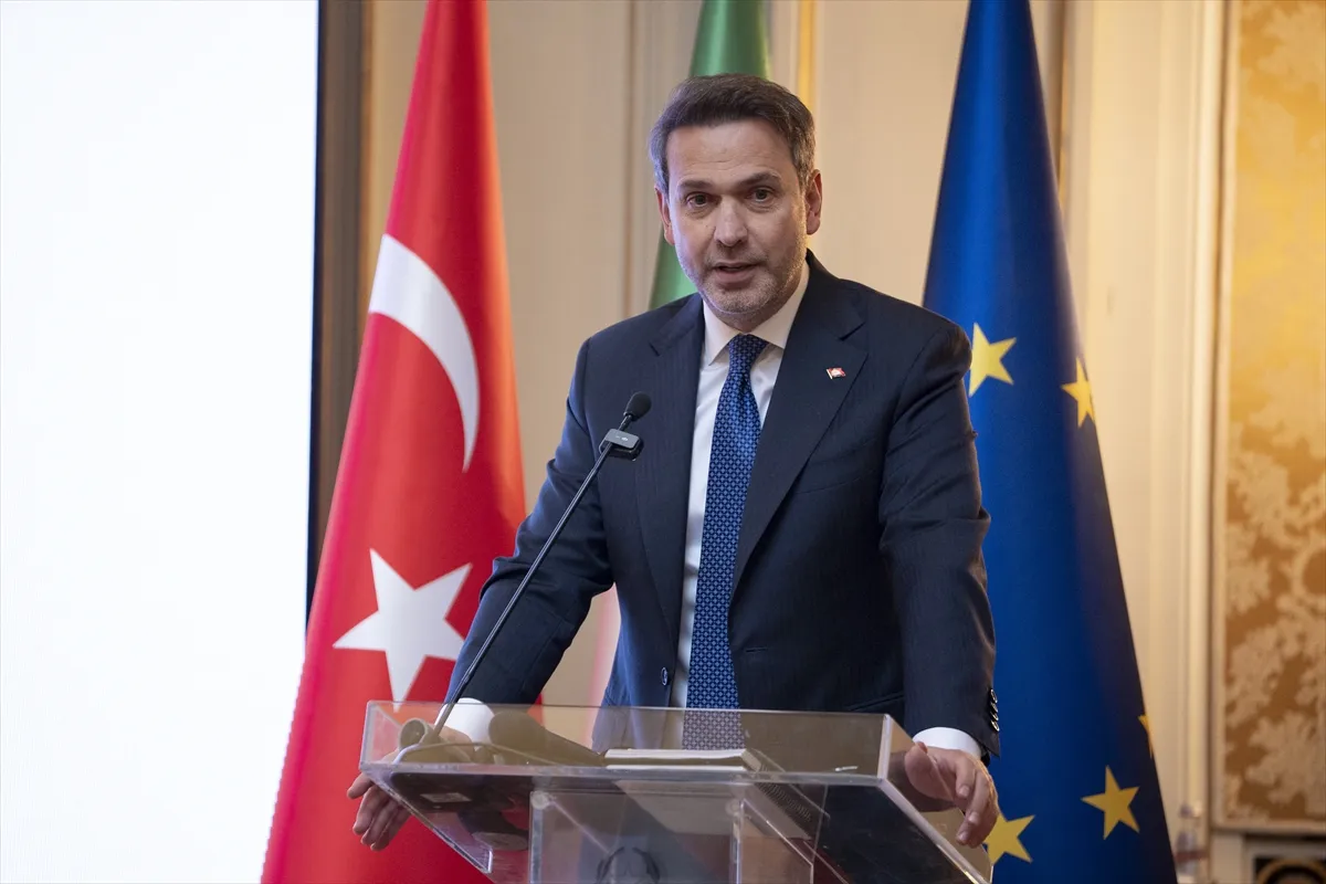 Bakan Bayraktar’dan Eni ile işbirliğine ilişkin mesaj Bakan Bayraktar’dan Eni ile işbirliğine ilişkin mesaj