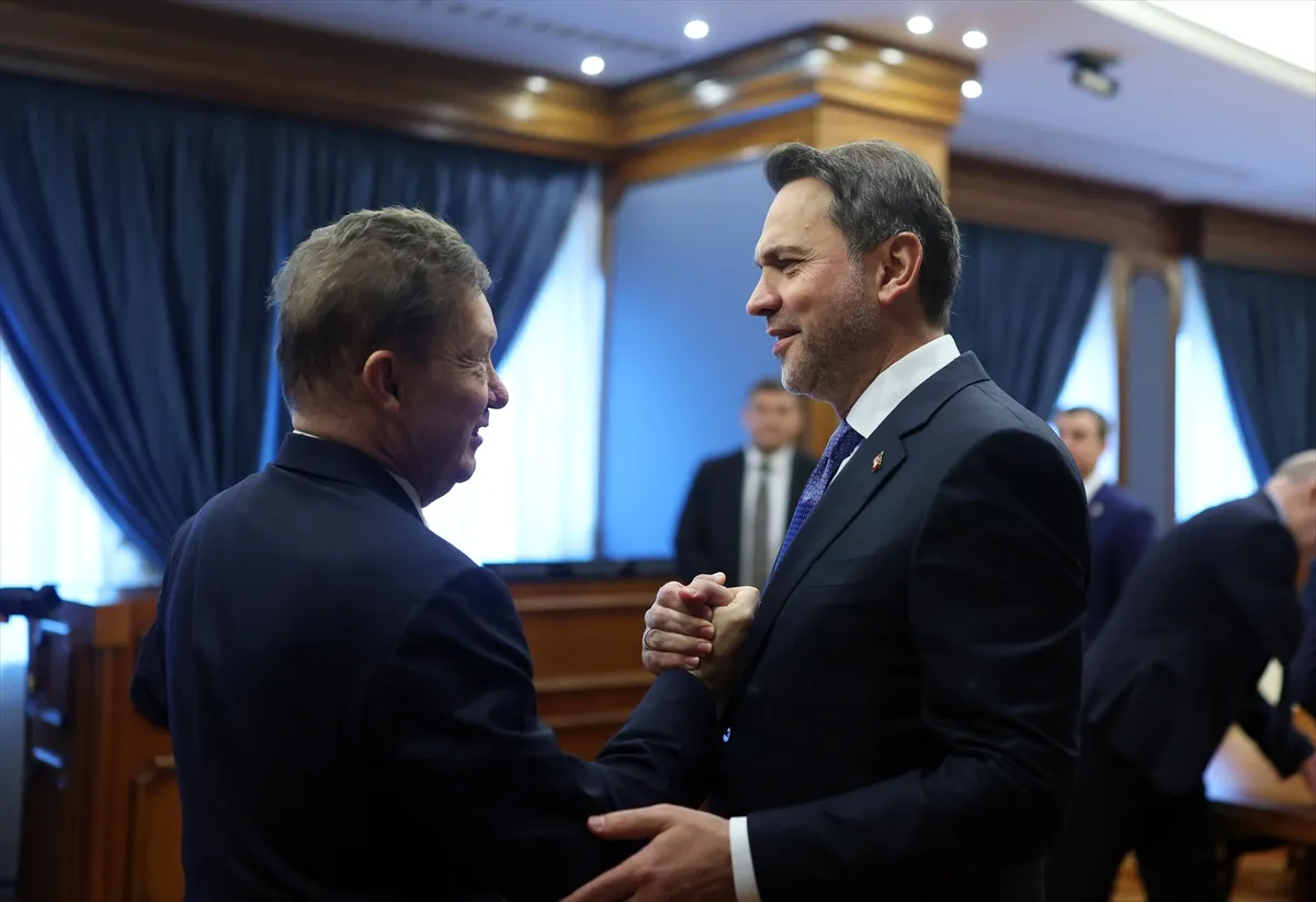 Bakan Bayraktar, Moskova’da Rus enerji yetkilileriyle görüştü 4. kare