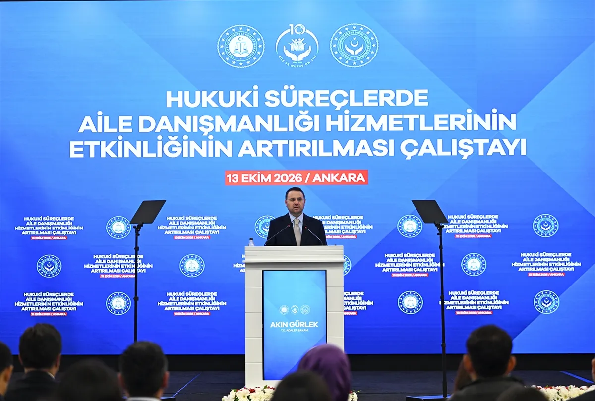 Bakan Gürlek, Hukuki Süreçlerde Aile Danışmanlığı Hizmetlerinin Etkinliğinin Artırılması Çalıştayı’nda konuştu Bakan Gürlek, Hukuki Süreçlerde Aile Danışmanlığı Hizmetlerinin Etkinliğinin Artırılması Çalıştayı’nda konuştu