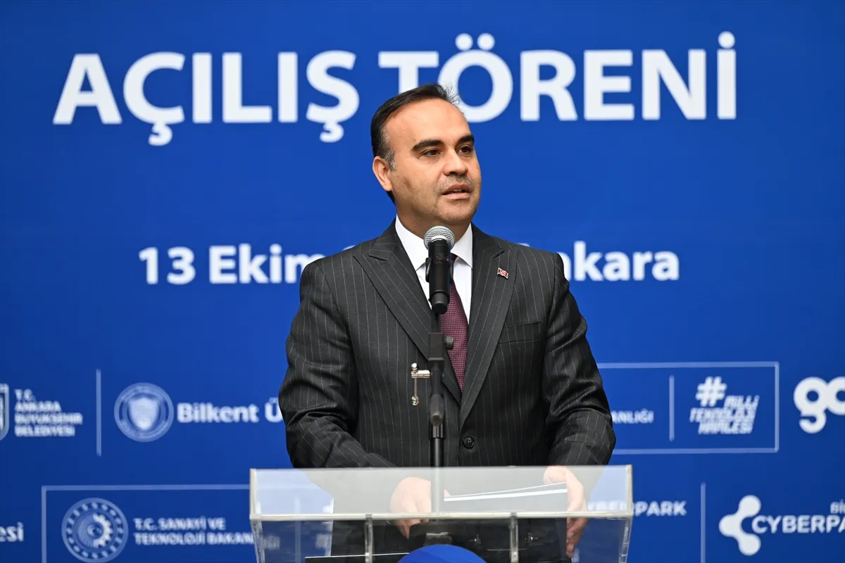 Bakan Kacır, Bilkent Cyberpark Ulus Girişim Ofisi Açılış Töreni’ne katıldı