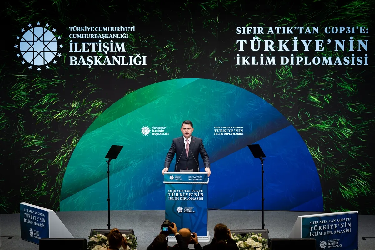 Bakan Kurum, Sıfır Atık’tan COP31’e: Türkiye’nin İklim Diplomasisi panelinde konuştu Bakan Kurum, Sıfır Atık’tan COP31’e: Türkiye’nin İklim Diplomasisi panelinde konuştu
