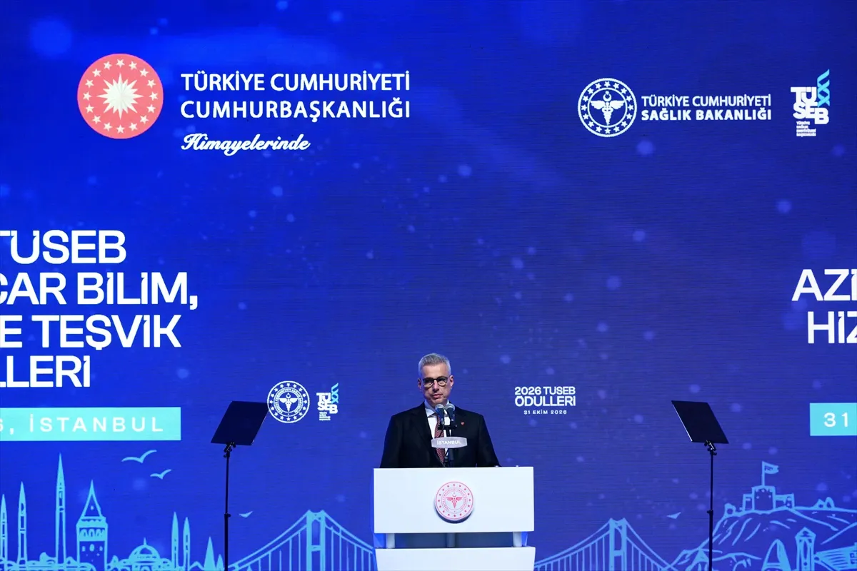 Bakan Memişoğlu’ndan İstanbul’da yerli sağlık sanayisi açıklaması Bakan Memişoğlu’ndan İstanbul’da yerli sağlık sanayisi açıklaması