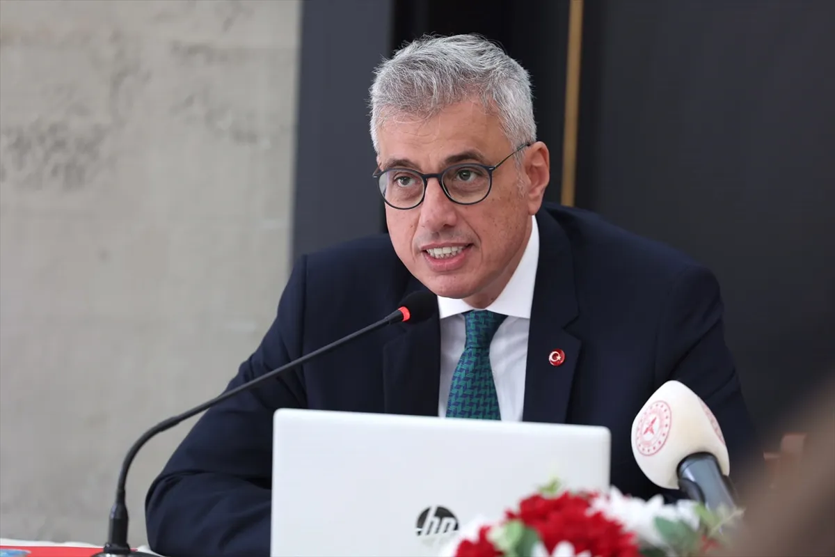 Bakan Memişoğlu: Sigaraya başlama yaşı ortalaması 17 Bakan Memişoğlu: Sigaraya başlama yaşı ortalaması 17