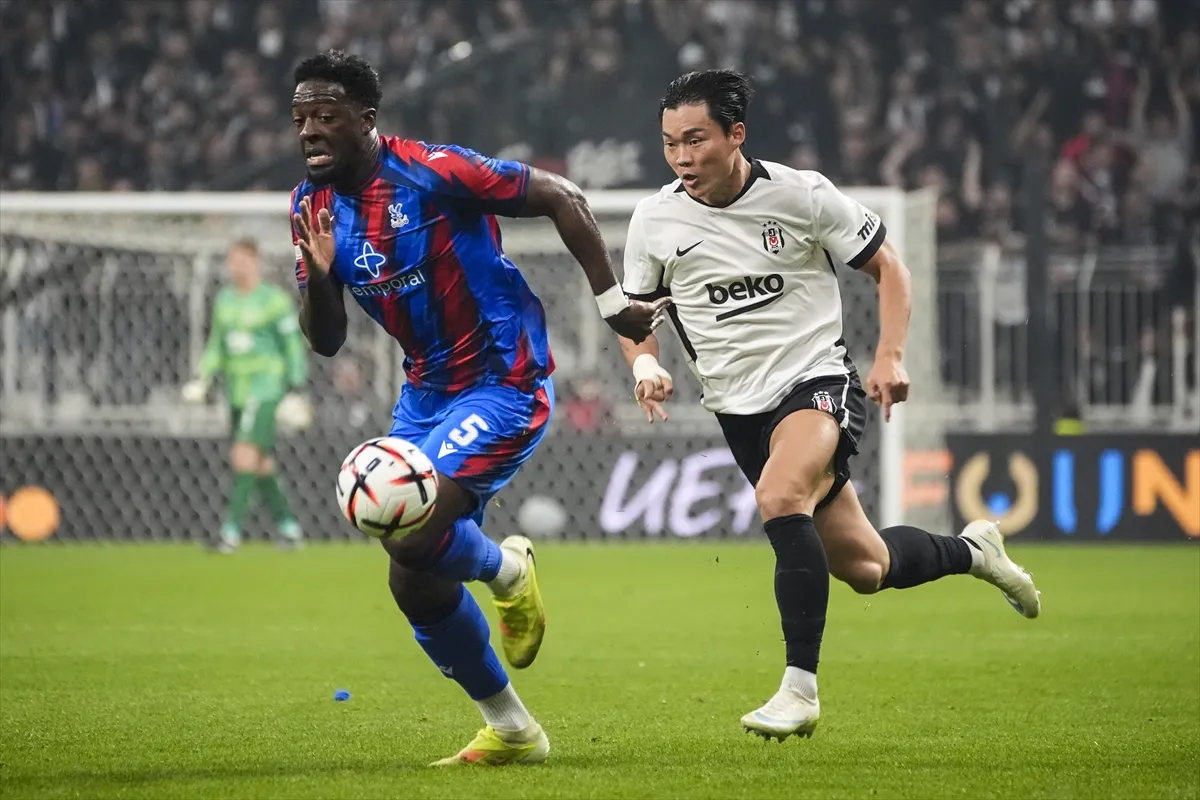 Beşiktaş - Crystal Palace Tüpraş Stadı’nda Oynandı 5. kare