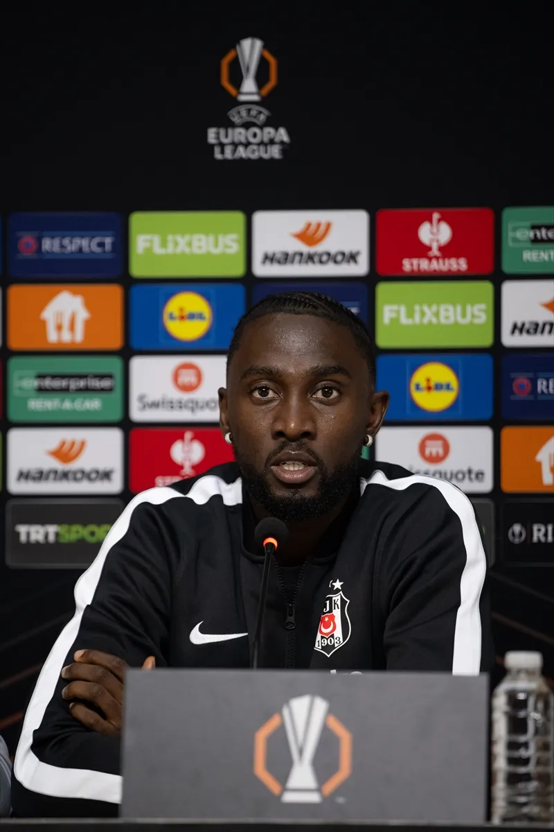 Beşiktaş-Crystal Palace maçına doğru 4. kare