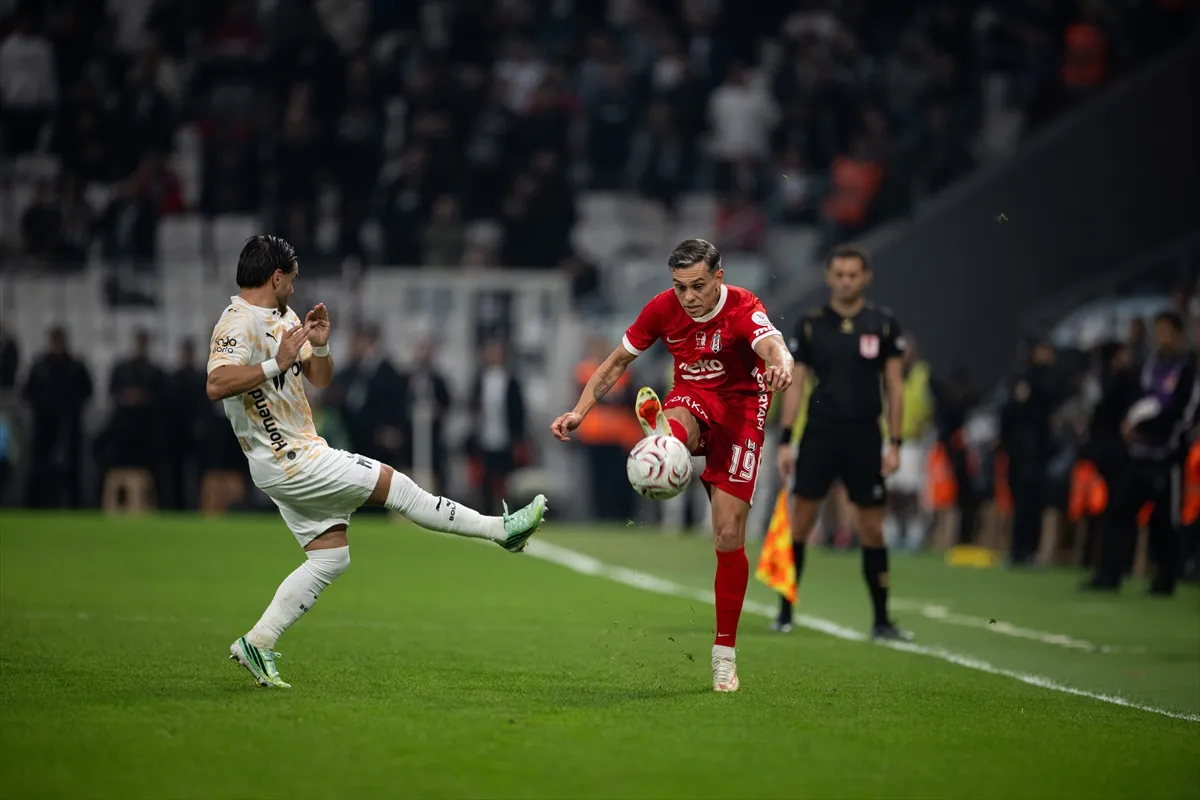 Beşiktaş - İstanbul Başakşehir 5. kare