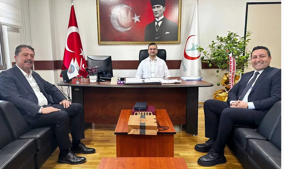 Beypazarı Belediye Başkanı Kasap’tan yeni atanan yöneticilere ziyaret Beypazarı Belediye Başkanı Kasap’tan yeni atanan yöneticilere ziyaret