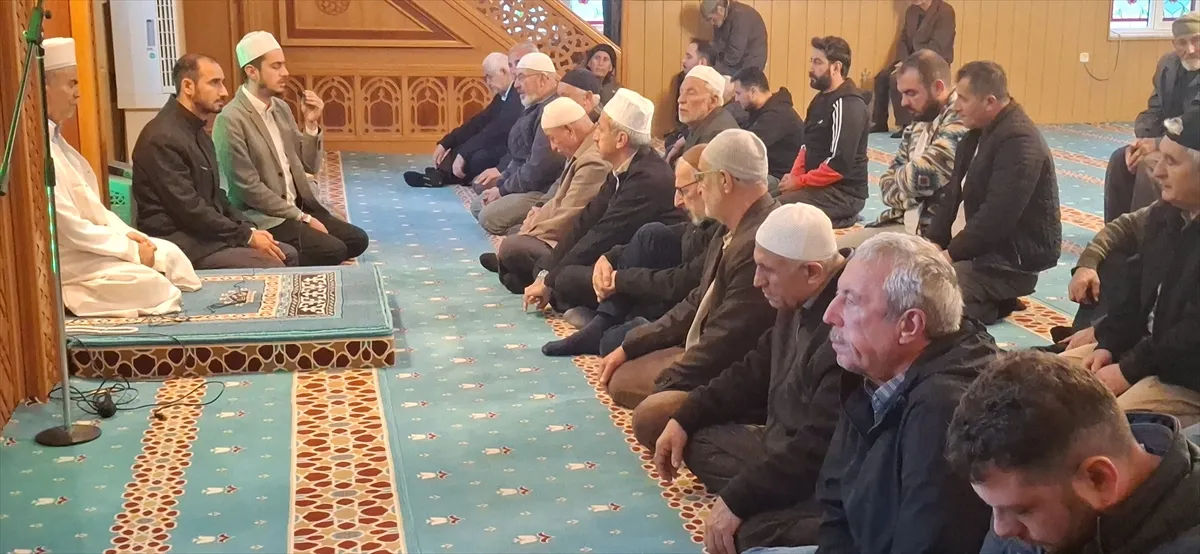 Beypazarı Müftülüğünün düzenlediği sabah namazı buluşmaları sürüyor Beypazarı Müftülüğünün düzenlediği sabah namazı buluşmaları sürüyor