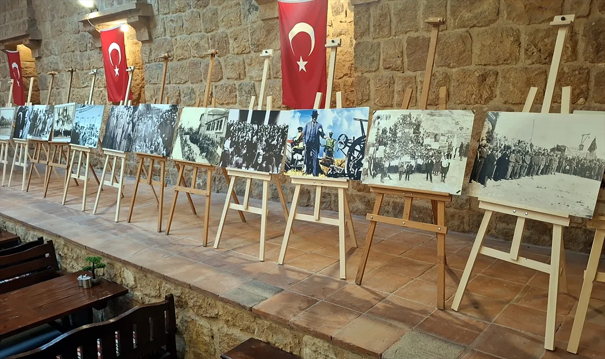 Beypazarı’nda Fotoğraflarla Cumhuriyet Bayramı sergisi açıldı Beypazarı’nda Fotoğraflarla Cumhuriyet Bayramı sergisi açıldı