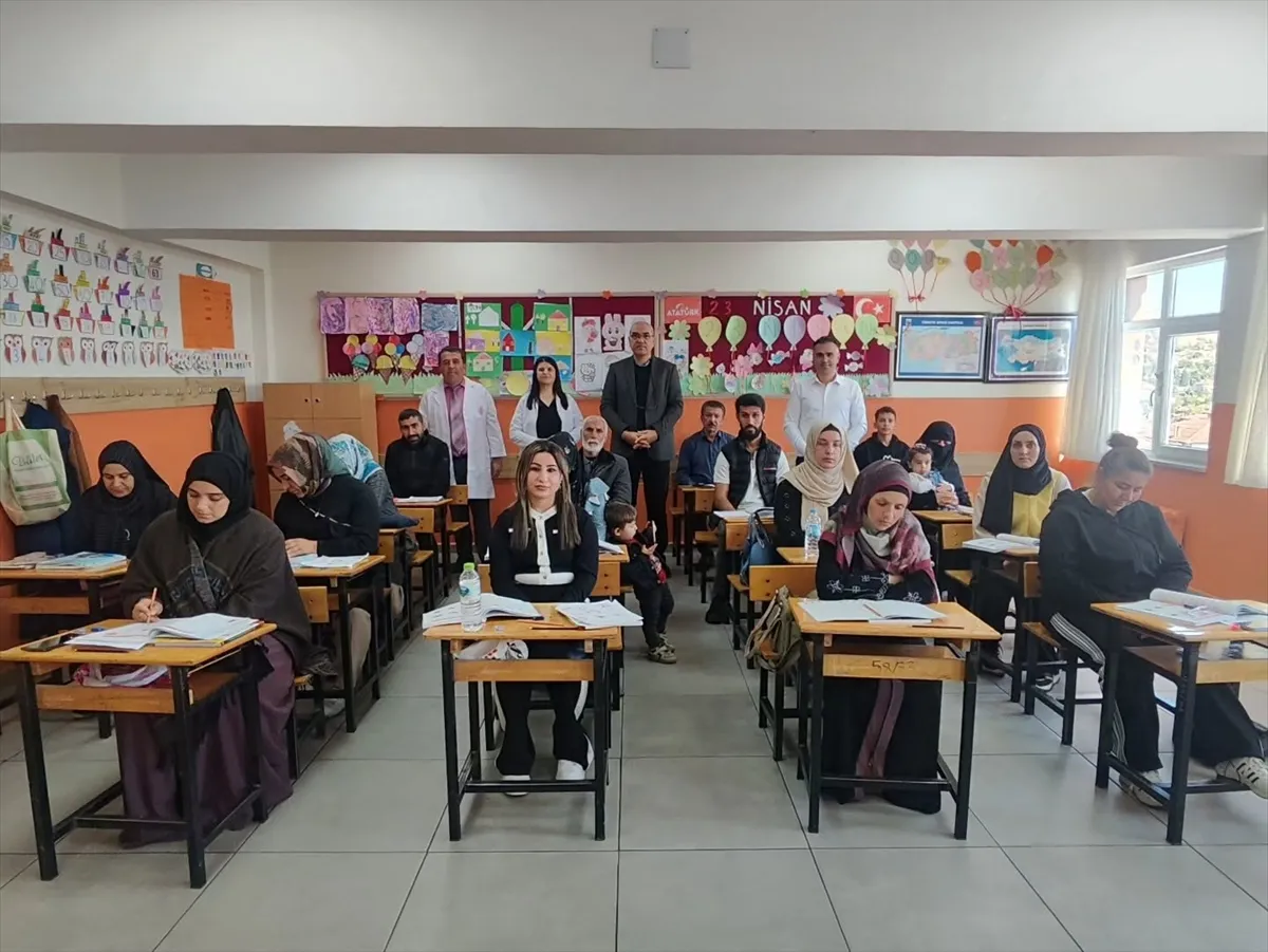 Ankara Beypazarı’nda okuma yazma kursu açıldı Ankara Beypazarı’nda okuma yazma kursu açıldı