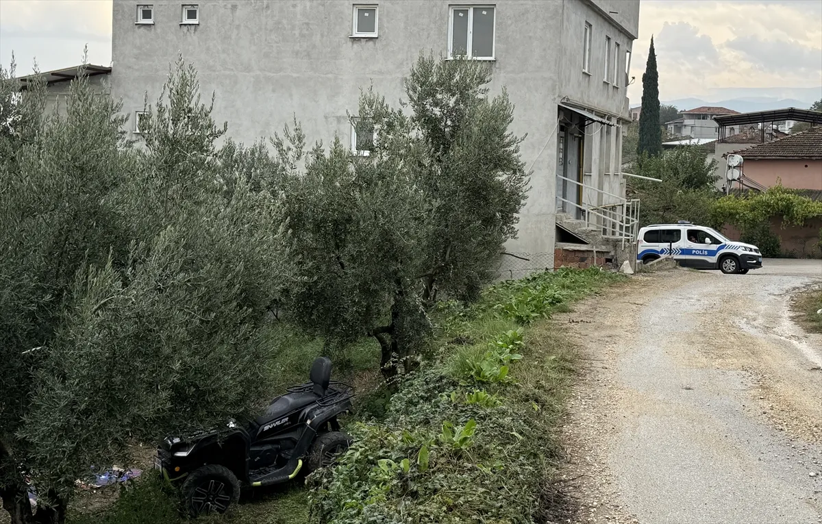 Bursa’da tarlaya devrilen ATV’nin sürücüsü hastanede öldü