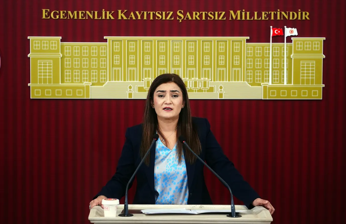 CHP’li Kılıç’tan İzmir Başkanı Tugay’a suç duyurusu