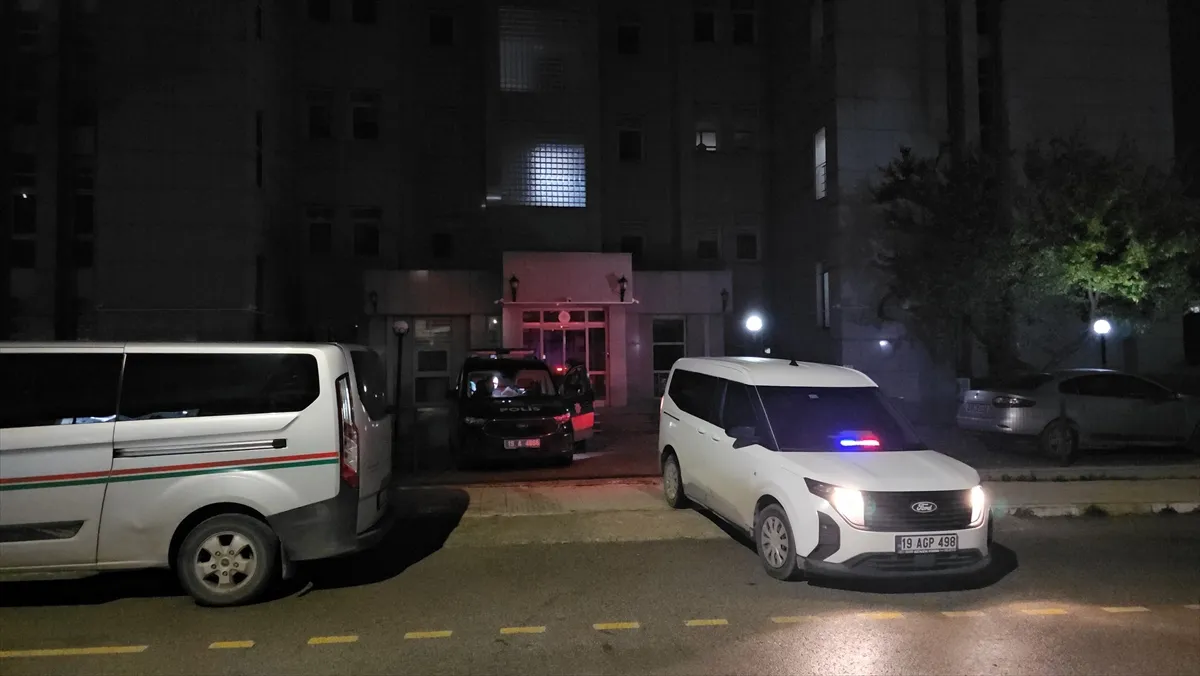 Çorum’da 1 kişinin öldüğü, 2 kişinin yaralandığı kavgayla ilgili 2 şüpheli tutuklandı