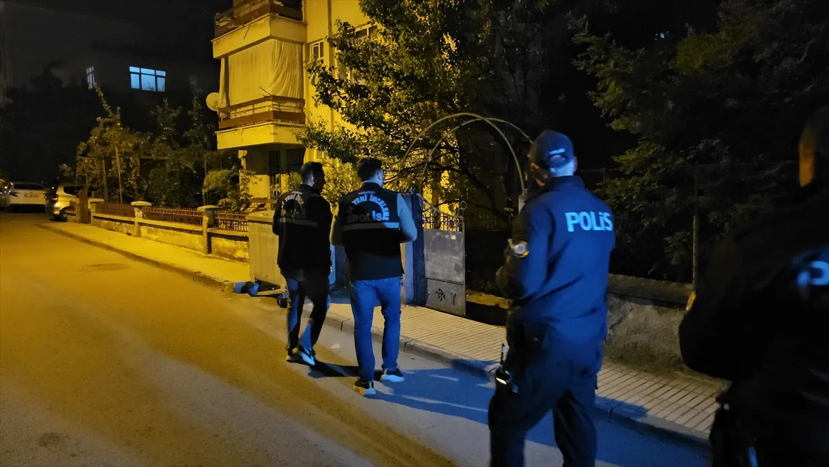 Çorum’da dayısı tarafından sopayla darbedilen kişi ağır yaralandı Çorum’da dayısı tarafından sopayla darbedilen kişi ağır yaralandı