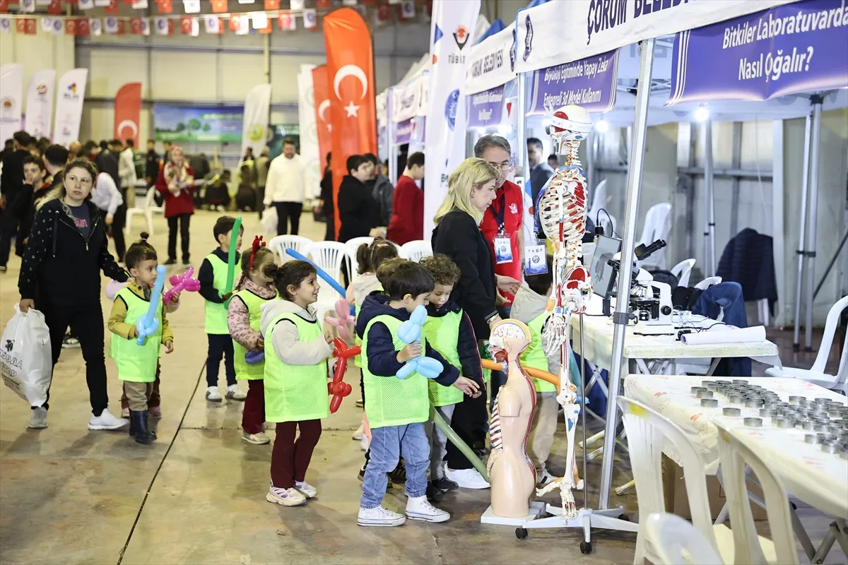 Çorum’da yaklaşık 8 bin öğrencinin faydalanacağı Bilim Şenliği başladı