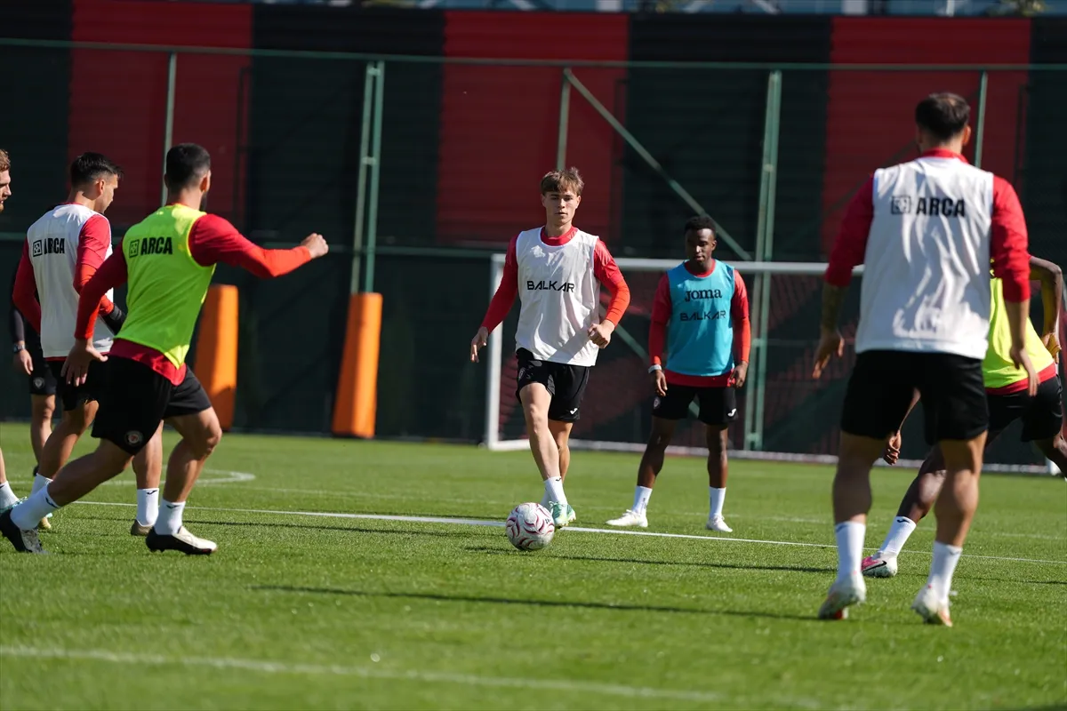 Çorum FK, deplasmanda Göztepe maçının hazırlıklarını sürdürdü Çorum FK, deplasmanda Göztepe maçının hazırlıklarını sürdürdü