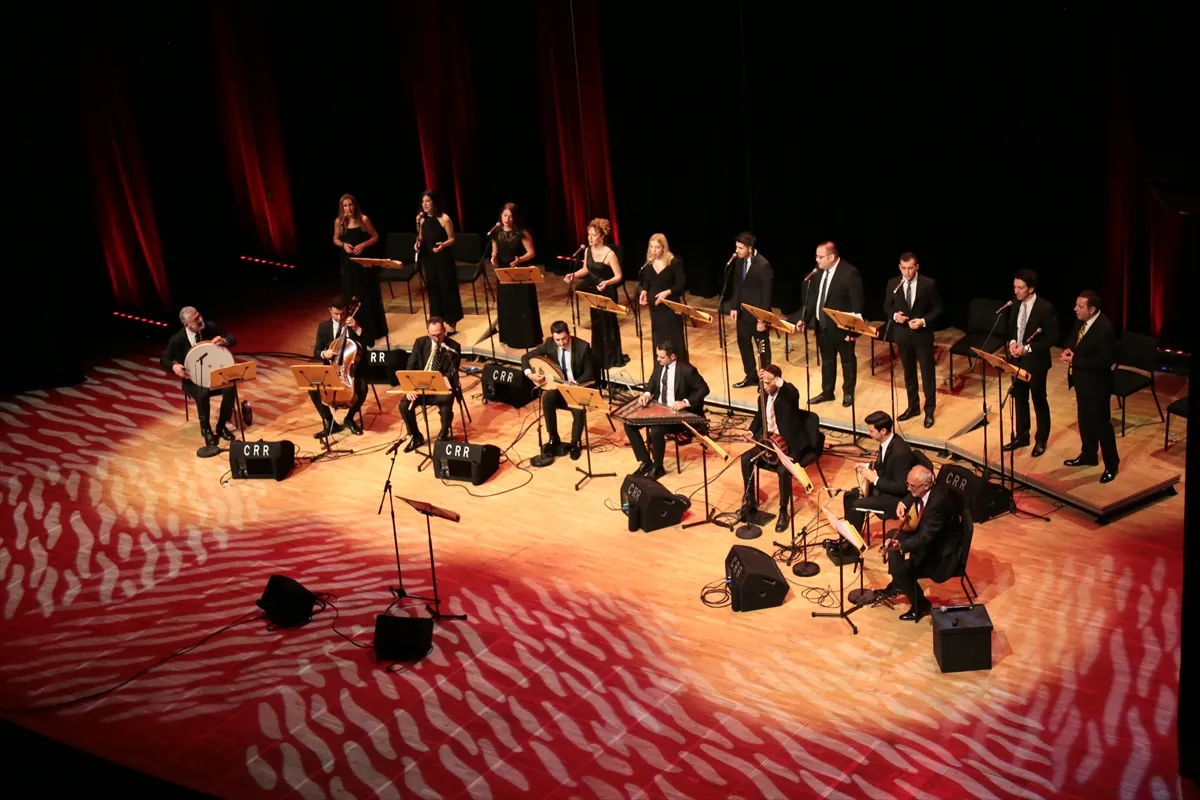 CRR Türk Müziği Topluluğu, İstanbul’un çok kültürlü müzik mirasını sahneye taşıyacak CRR Türk Müziği Topluluğu, İstanbul’un çok kültürlü müzik mirasını sahneye taşıyacak