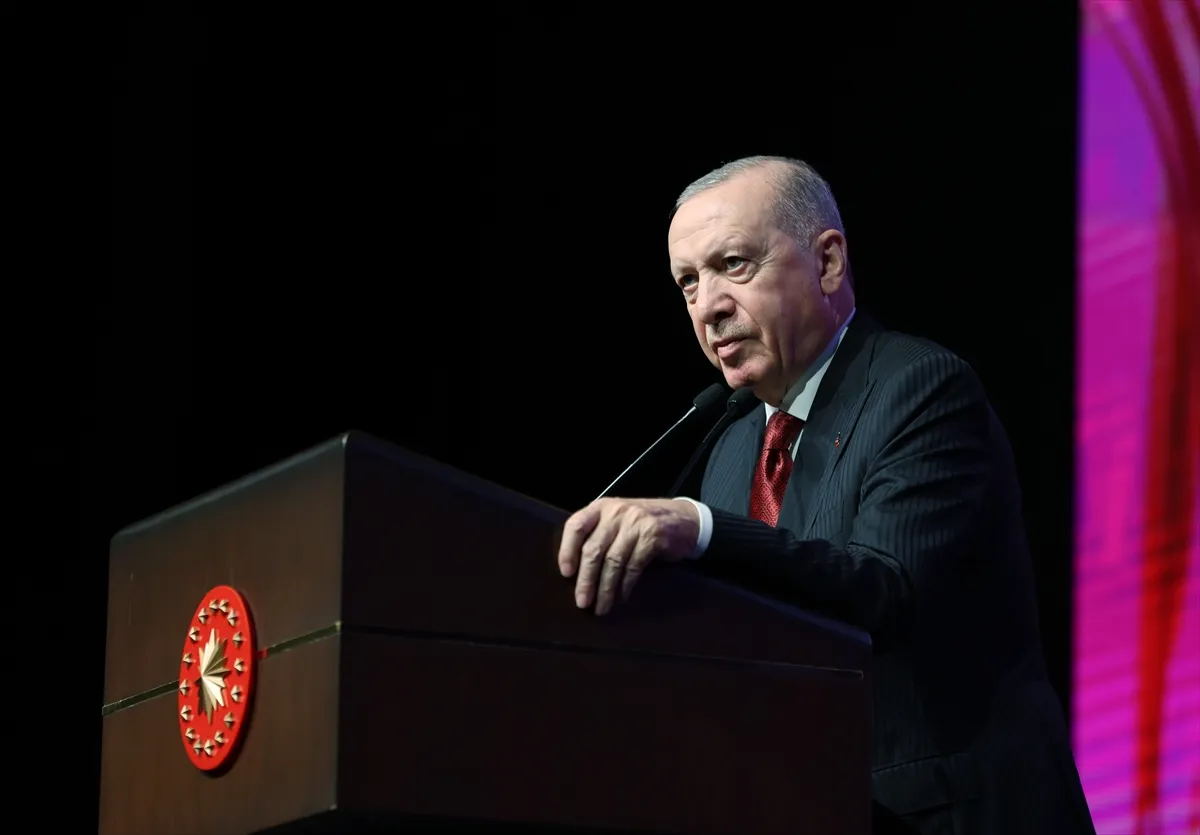 Cumhurbaşkanı Erdoğan, Türkiye Maarif Vakfı 10. Yıl Programı’nda konuştu: (1) Cumhurbaşkanı Erdoğan, Türkiye Maarif Vakfı 10. Yıl Programı’nda konuştu: (1)
