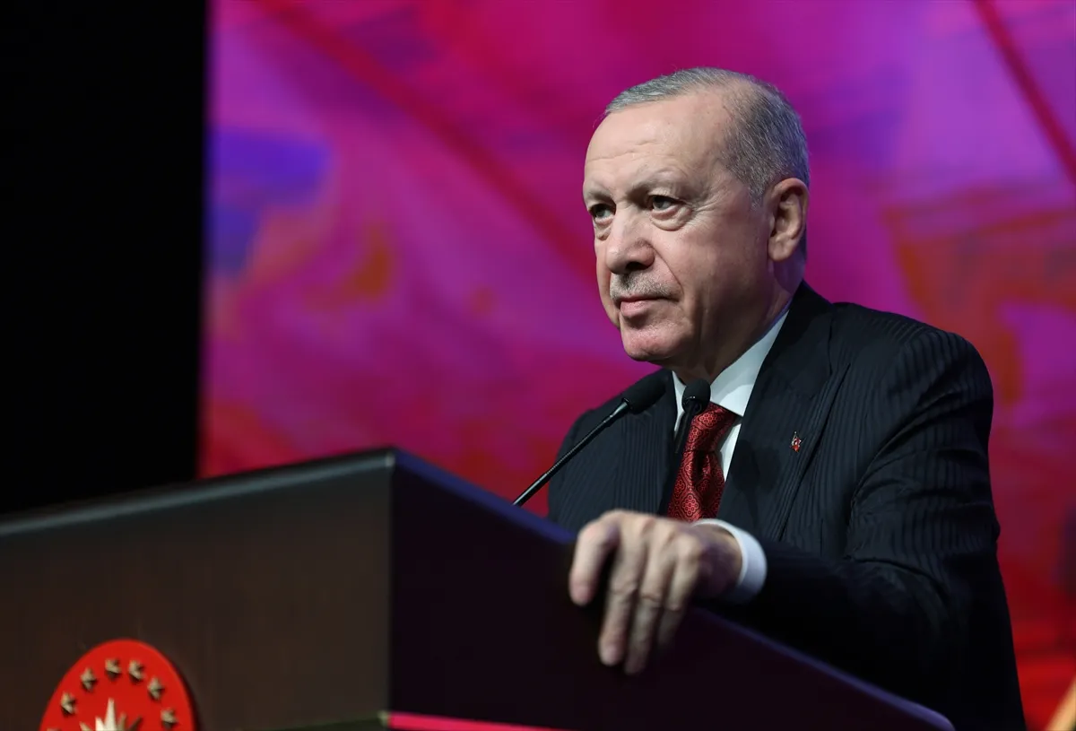 Cumhurbaşkanı Erdoğan, Türkiye Maarif Vakfı 10. Yıl Programı’nda konuştu: (2)
