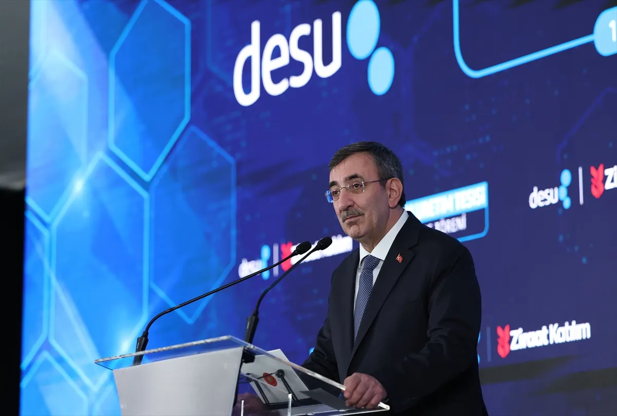 Cumhurbaşkanı Yardımcısı Yılmaz, DESU Medikal Üretim Tesisi Açılış Töreni’nde konuştu