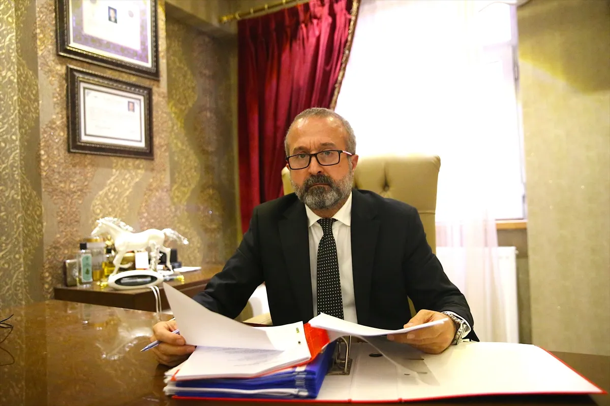 Depremde 77 kişinin öldüğü binayla ilgili dönemin 3 belediye çalışanı hakkında dava açıldı Depremde 77 kişinin öldüğü binayla ilgili dönemin 3 belediye çalışanı hakkında dava açıldı