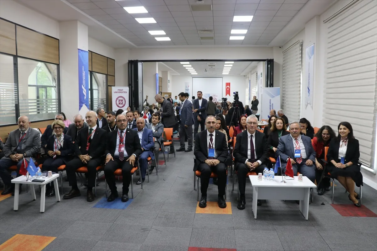 Elazığ’da Değerlendirici Derinleşme Eğitimi düzenlendi Elazığ’da Değerlendirici Derinleşme Eğitimi düzenlendi