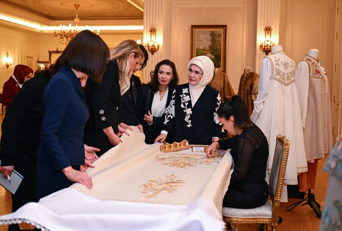 Emine Erdoğan, TDT Aile ve Kadın Konseyi 1. Yüksek Onur Kurulu Toplantısı’nda konuştu: