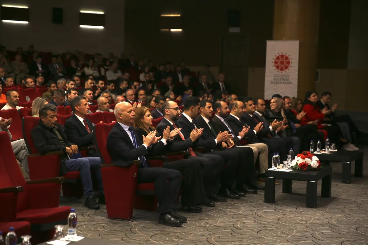Erzurum’da ’İletişim Yüzyılı’ eğitimleri başladı