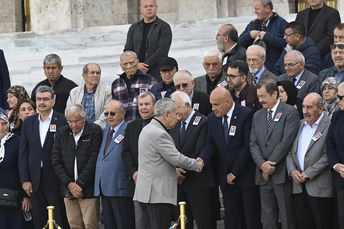 Eski Devlet Bakanı Saffet Sert için Mecliste cenaze töreni düzenlendi Eski Devlet Bakanı Saffet Sert için Mecliste cenaze töreni düzenlendi