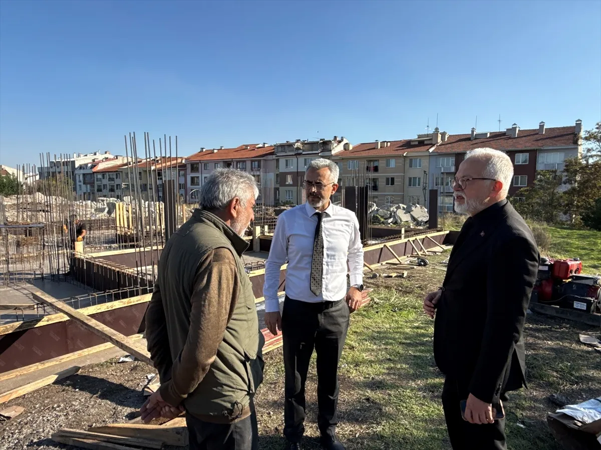 Eskişehir’de 9 aile hekimliği birimli sağlık merkezi ve 112 istasyonu inşa ediliyor Eskişehir’de 9 aile hekimliği birimli sağlık merkezi ve 112 istasyonu inşa ediliyor