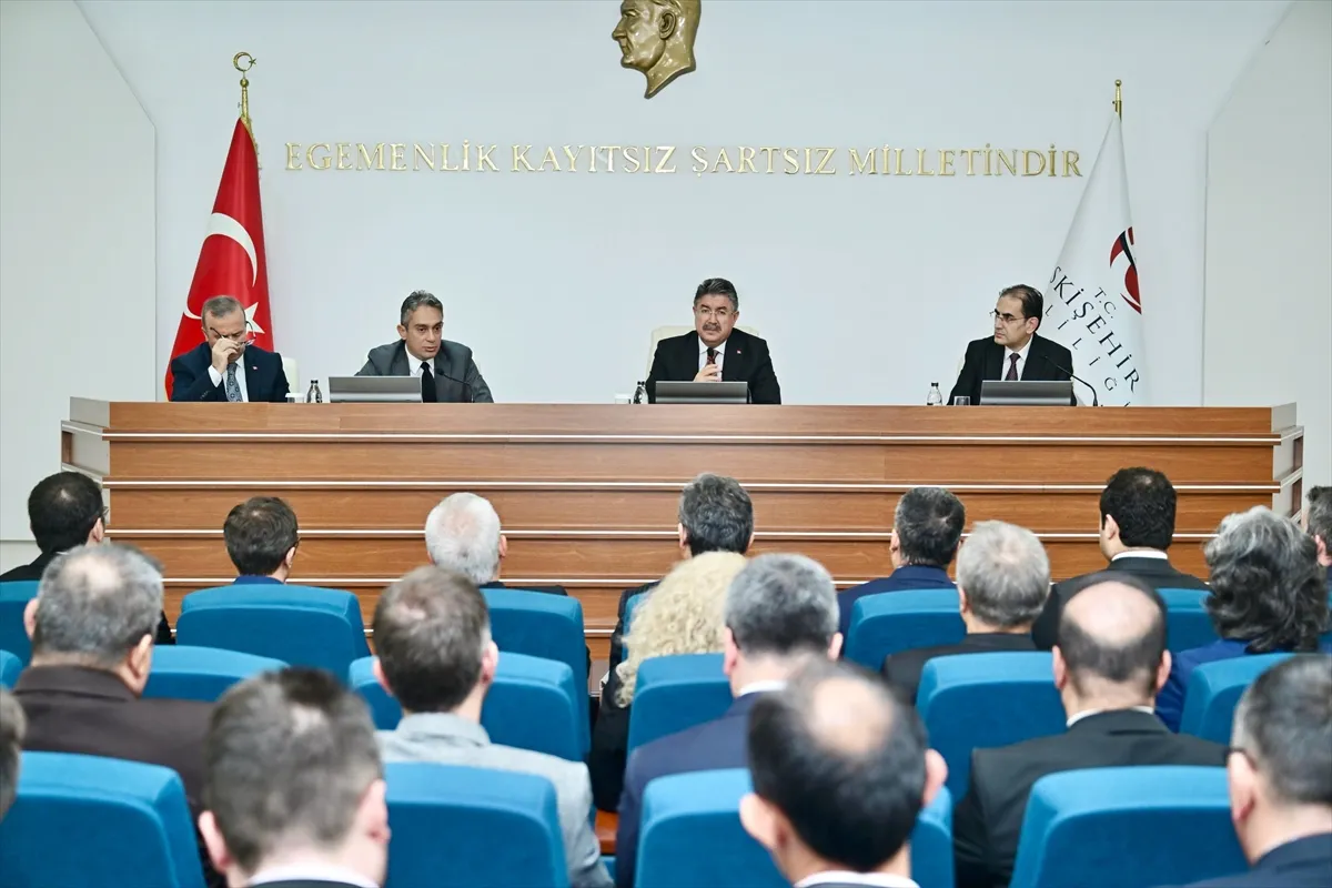 Eskişehir’de asayiş ve güvenlik toplantısı yapıldı Eskişehir’de asayiş ve güvenlik toplantısı yapıldı