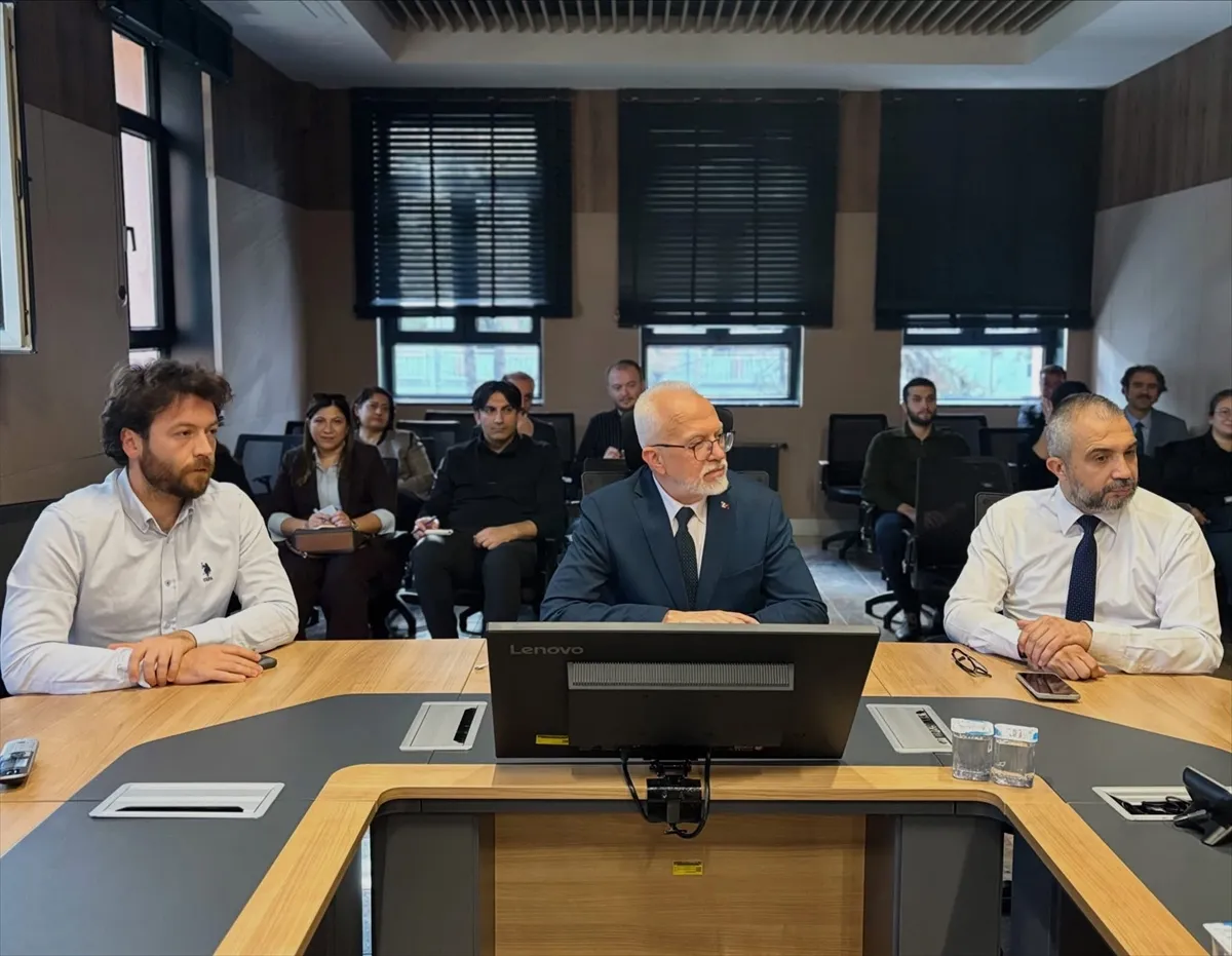 Eskişehir’de sağlık hizmetlerinin aylık değerlendirmesi yapıldı Eskişehir’de sağlık hizmetlerinin aylık değerlendirmesi yapıldı
