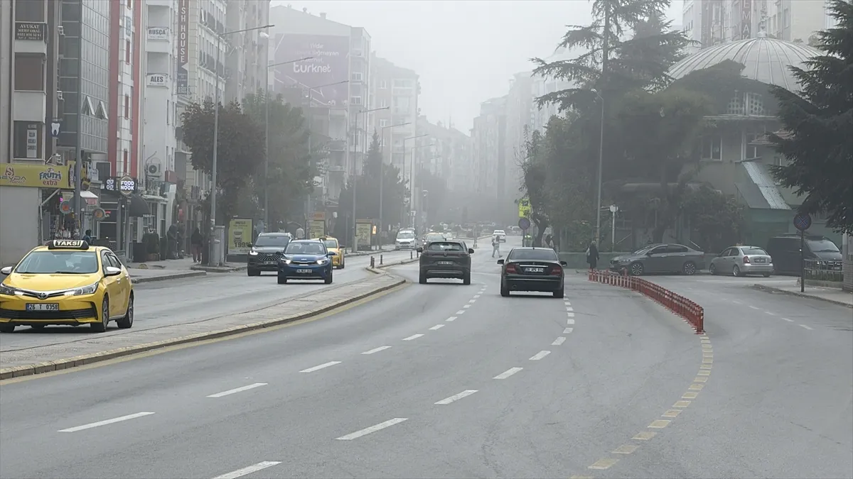 Eskişehir’de sis etkili oluyor