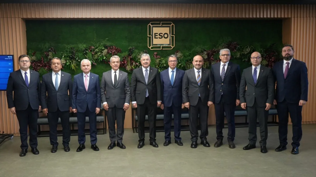 Eskişehir’in ekonomik kalkınması için iş birliği toplantısı yapıldı Eskişehir’in ekonomik kalkınması için iş birliği toplantısı yapıldı
