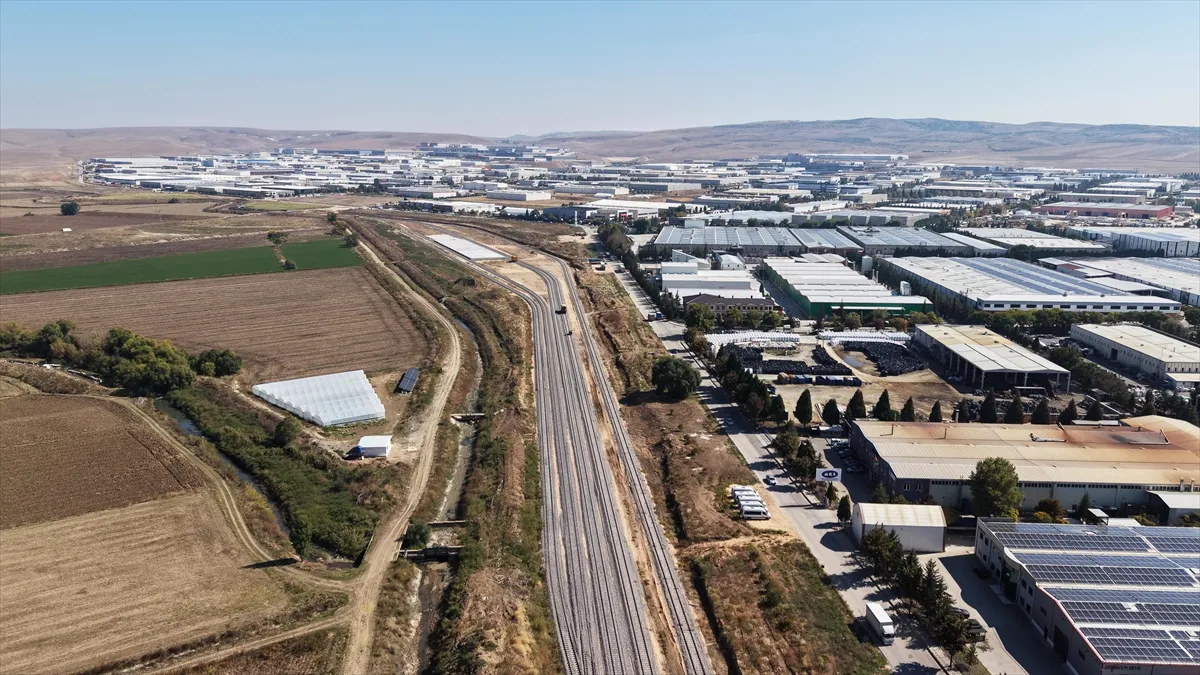 Eskişehir OSB-Hasanbey demiryolu hattında çalışmalar tamamlanıyor